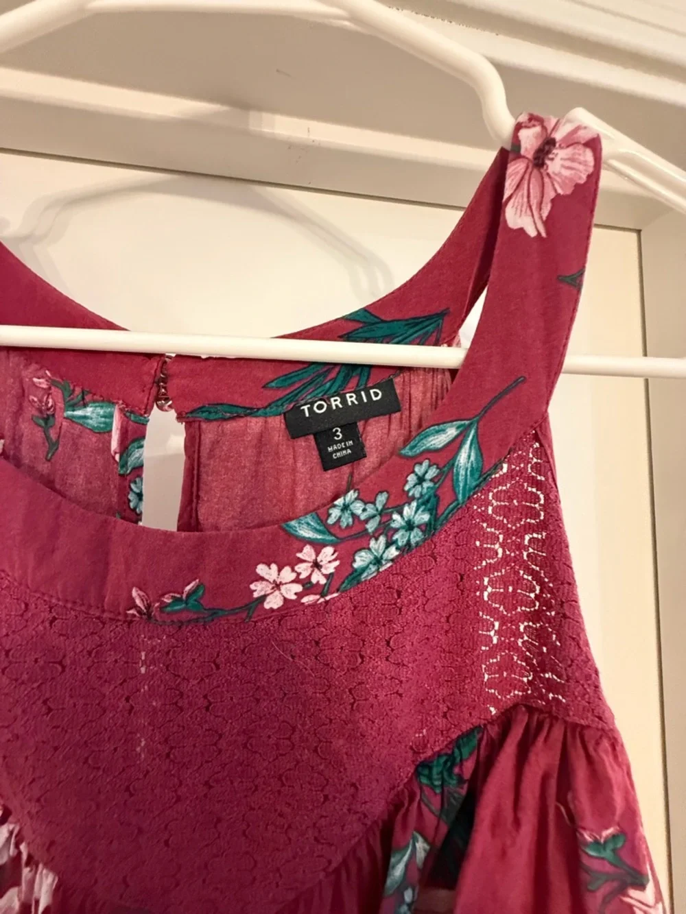 Torrid Chalis Ruffle Tank - Picture 4 of 6